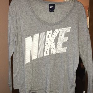 Nike long sleeve tee